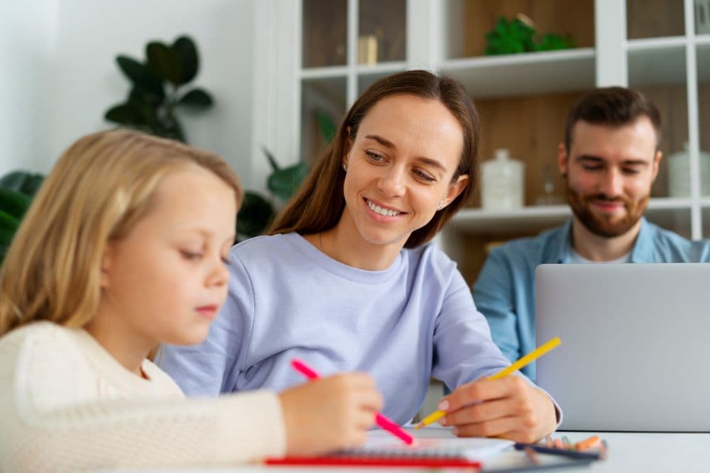 Сімейна форма навчання в Україні: особливості та переваги